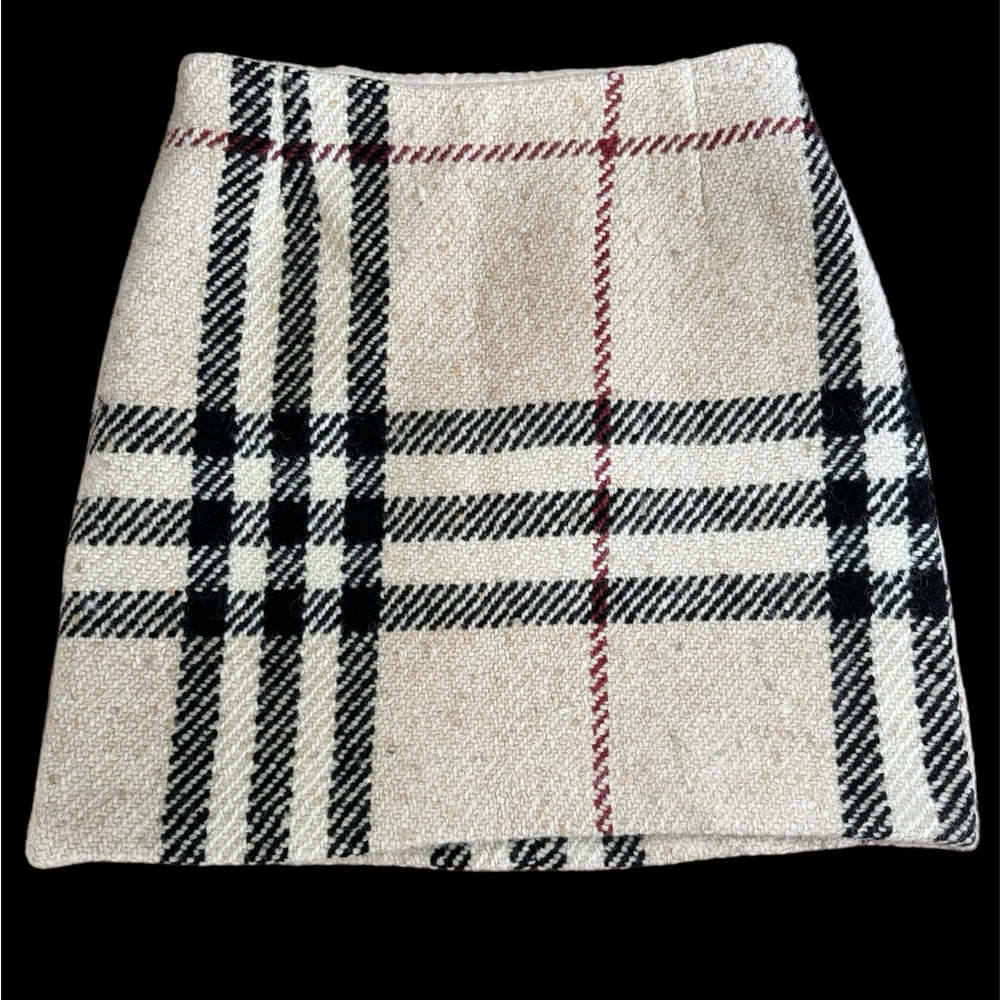 Burberry wool skirt XS 0